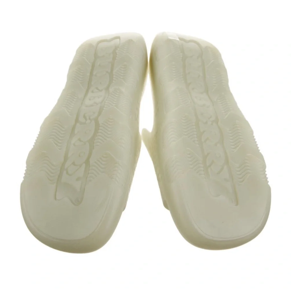 Burberry Slides - Picture 6 of 6